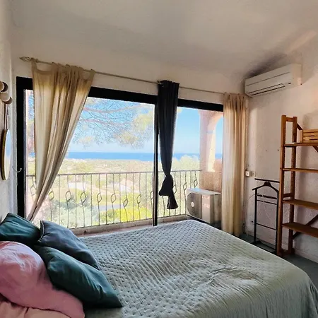 Appartement Cocody 215 *