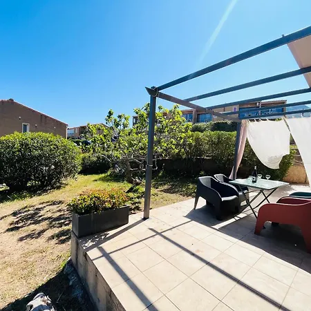 Appartement Cocody 215 *