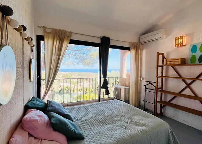 Appartement Cocody 215 *